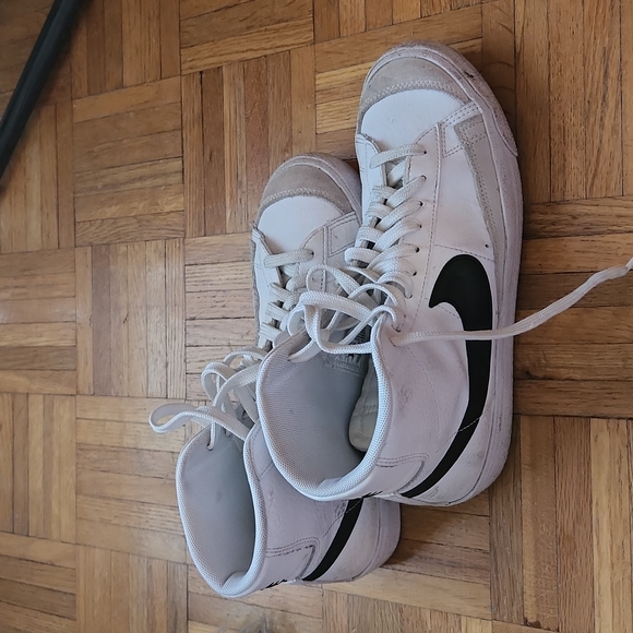 Nike Shoes - Nike blazers